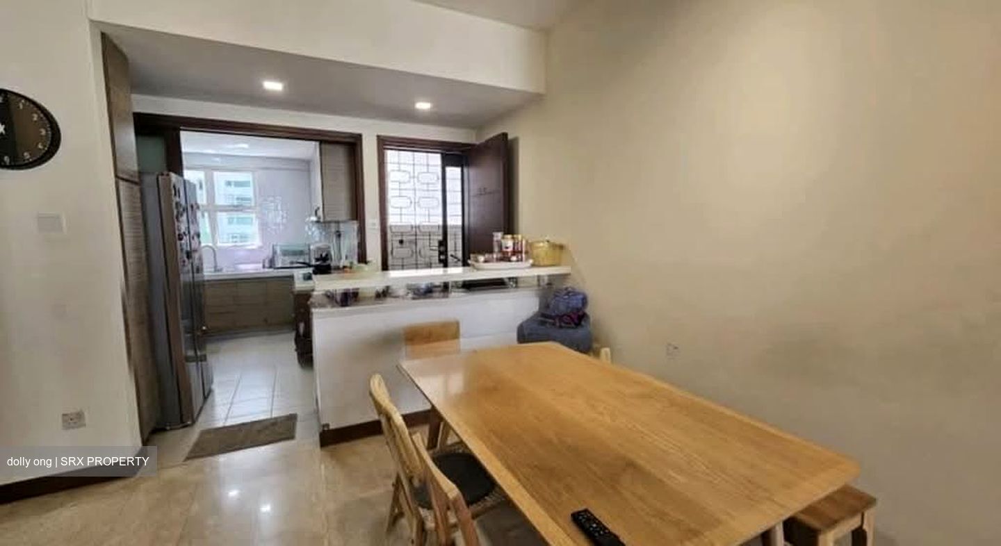 Hillington Green (D23), Condominium #574420341